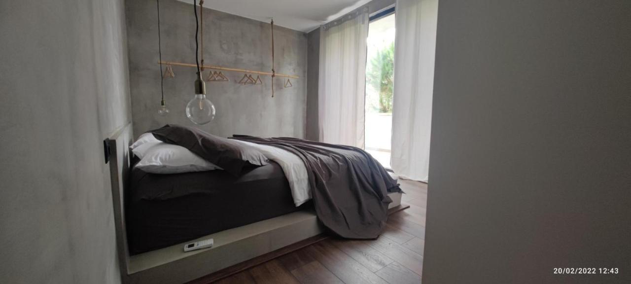 Attico Vista Mare Apartment Golem  Bagian luar foto