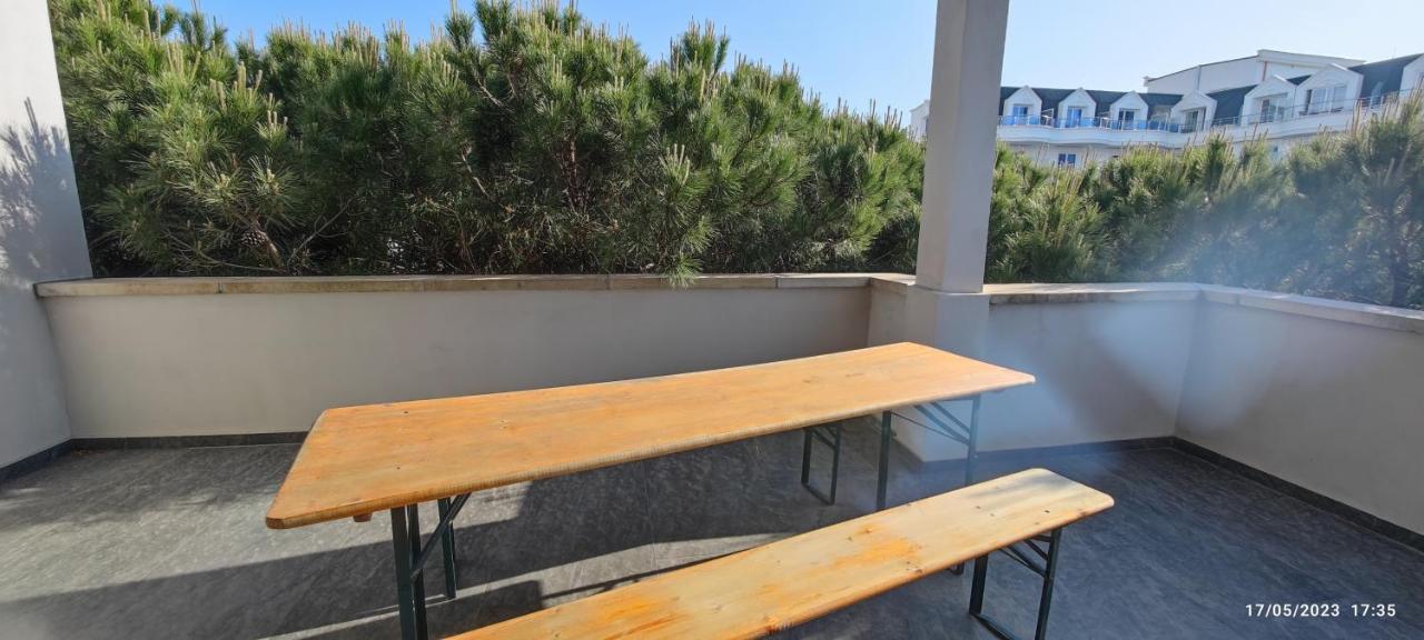 Attico Vista Mare Apartment Golem  Bagian luar foto